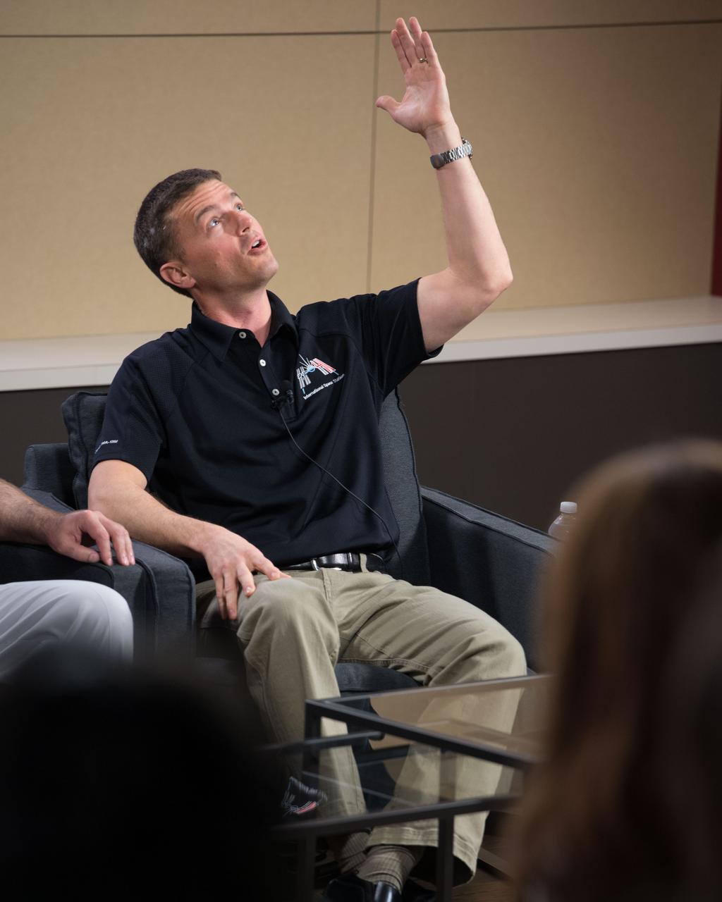 PHOTO DATE: 03-18-14 LOCATION: Bldg. 2s - PAO Studio B SUBJECT: Expedition 41 (Soyuz 39) press conference with Maxim Suraev, Alexander Gerst and Reid Wiseman. PHOTOGRAPHER: BILL STAFFORD