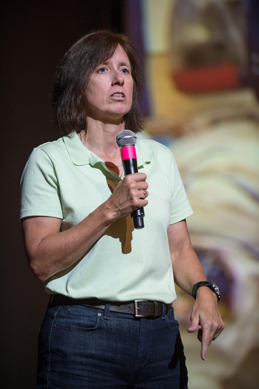 Date: 05-28-14 Location: Bldg 2, Teague Subject: Shannon Walker welcome those on-site to the Teague Auditorium to watch the live coverage of Expedition 40/41 (Soyuz 39) launch as it unfolds. Photographer: James Blair