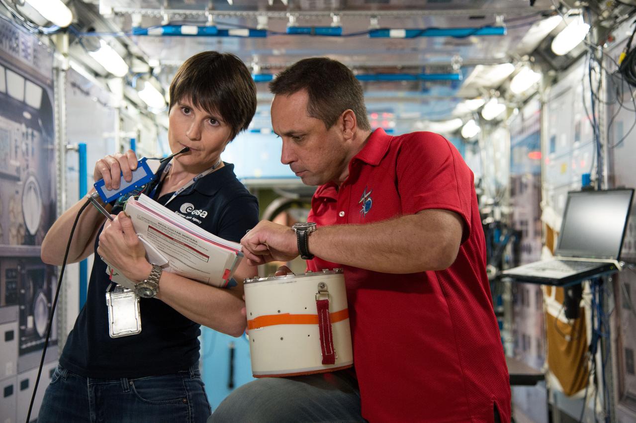 Expedition 43 Emergency Scenarios training in ISS mockups with Soyuz 41(Anton Shkaplerov, Samantha Cristoforetti, Terry Virts) and Soyuz 42 (Gennady Padalka, Mikhail Kornienko, Scott Kelly).  Photo Date: July 10, 2014.  Location: Building 9NW - ISS Mockups.  Photographer: Robert Markowitz