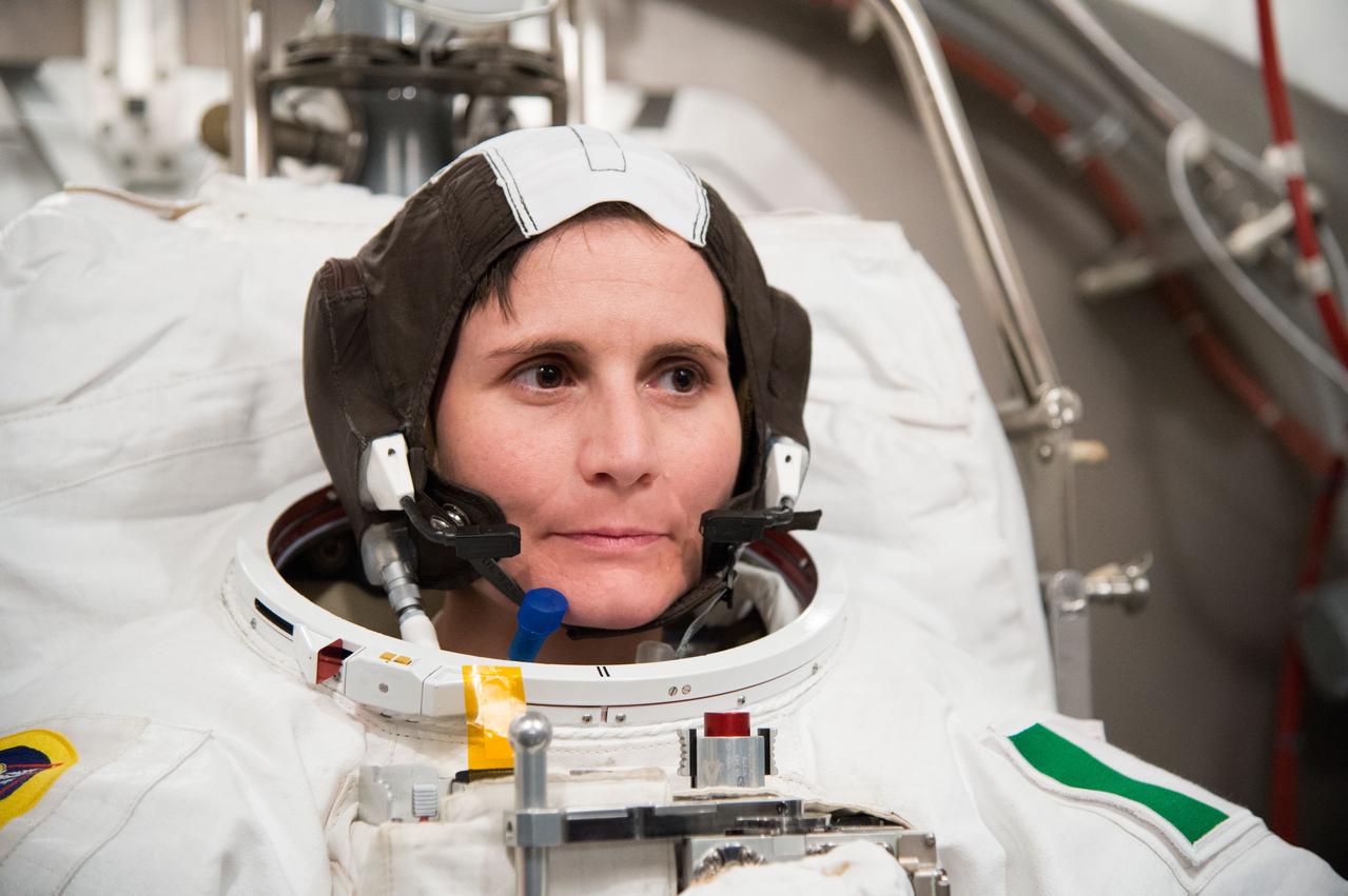 Date: 07-14-14 Location: Bldg 7, SSATA Subject:  SSATA Crew Training for Increment-41 ESA astronaut Samantha Cristoforetti Photographer: James Blair