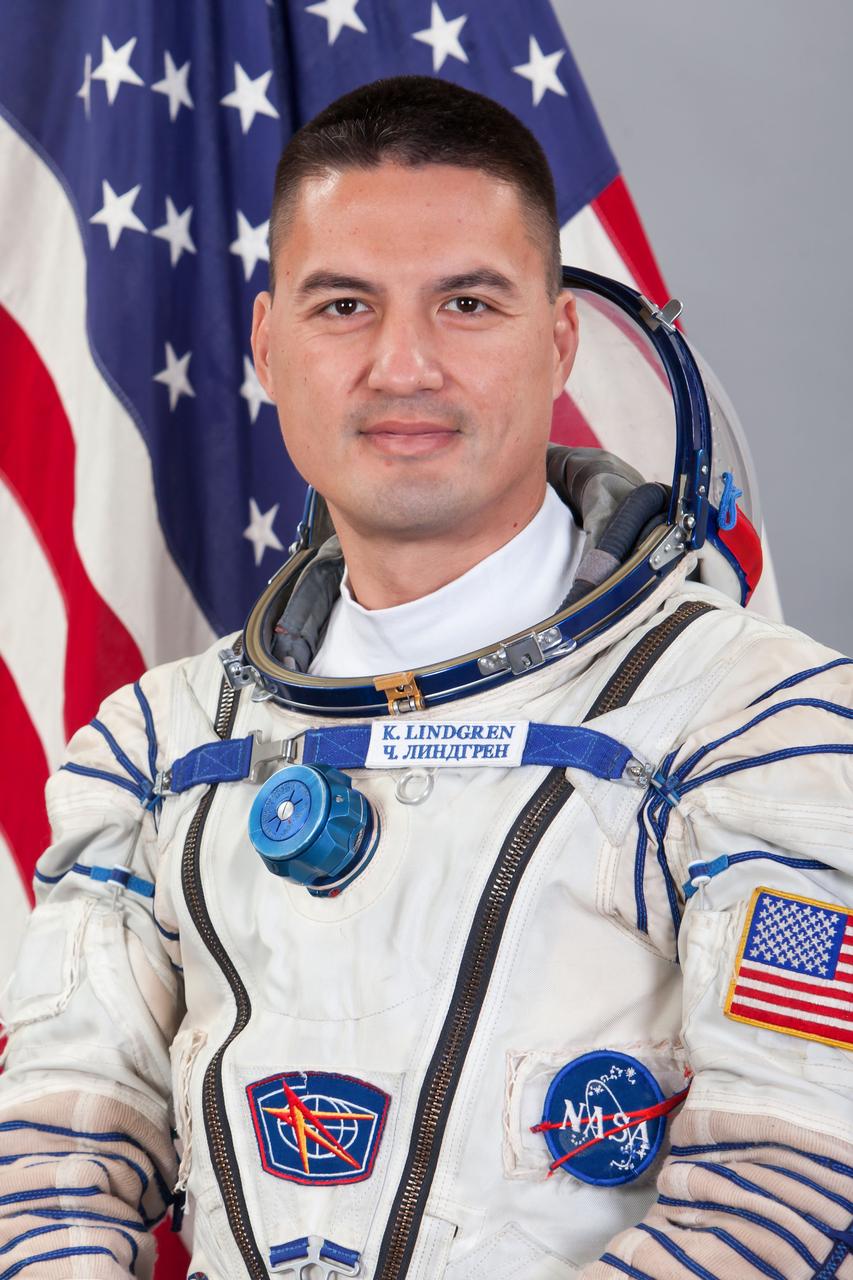 JSC2014E088151 (10/23/2014) --- Official crew photograph of US Astronaut Kjell Lindgren (NASA), Flight Engineer with the International Space Stations Expedition 44.
