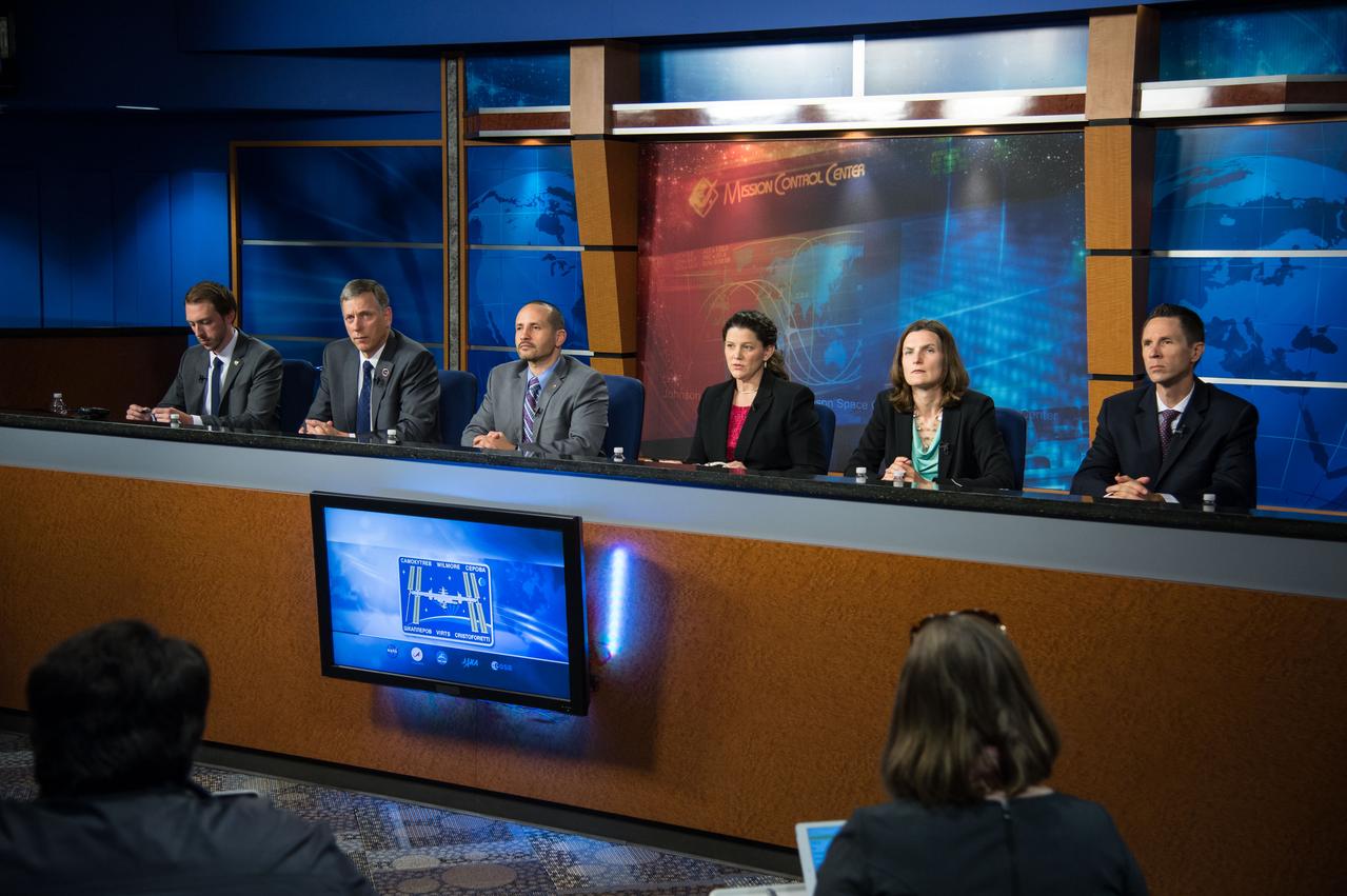 Expedition 42 EVA Preview Briefing with Tomas Gonzalez-Torres, Expedition 42 Lead Flight Director; Karina Eversley, U.S. EVA 29 Spacewalk Officer; Sarah Koronia, U.S. EVA 30 Spacewalk Officer; and Art Thomason, U.S. EVA 31 Spacewalk Officer.  Photo Date: February 18, 2015.  Location: Bldg. 2N, Press Conf. Room.  Photographer: Robert Markowitz