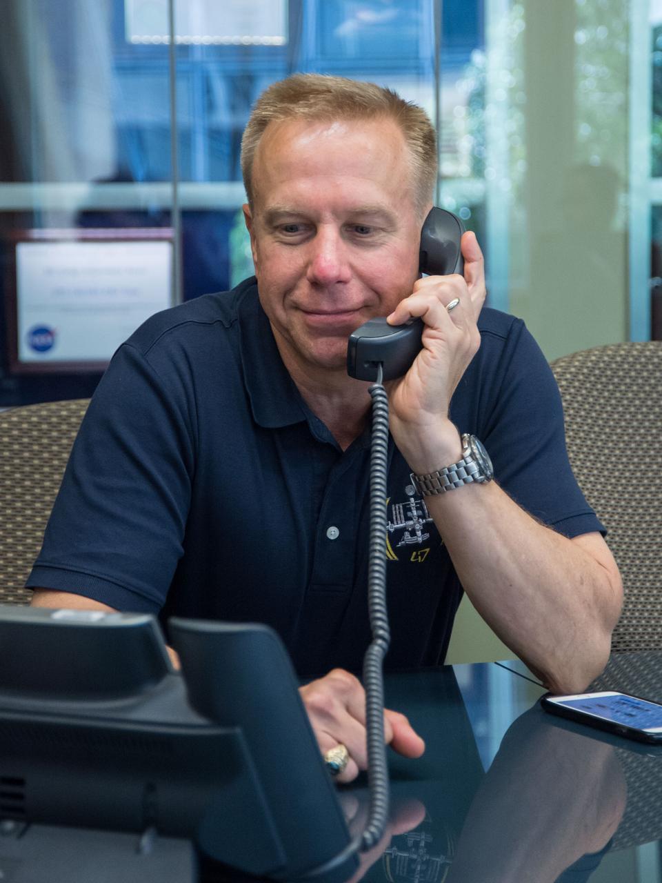 Date: 09-24-15.Location: Bldg 2, 102.Subject: VIP Calls with Tim Kopra.Photographer: James Blair