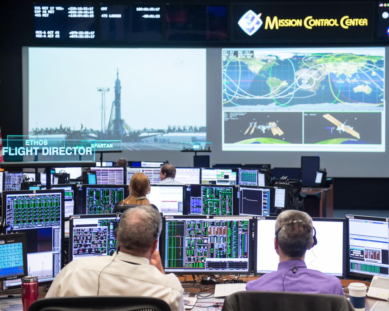 DATE: 7-6-16 LOCATION: Bldg. 30 - WFCR SUBJECT: Expedition 48/49 flight control team during Launch of the Expedition 48-49 Crew (Ivanishin, Onishi, Rubins) on the Soyuz MS-01 spacecraft from the Baikonur Cosmodrome in Kazakhstan. PHOTOGRAPHER: Lauren Harnett
