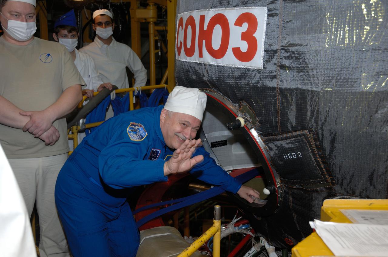 In the Integration Facility at the Baikonur Cosmodrome in Kazakhstan, Expedition 50-51 backup crewmember Fyodor Yurchikhin of the Russian Federal Space Agency (Roscosmos) climbs aboard the Soyuz MS-03 spacecraft Nov. 2 during pre-launch training. Yurchikhin, Paolo Nespoli of the European Space Agency and Jack Fischer of NASA will back up the prime crewmembers, Peggy Whitson of NASA, Oleg Novitskiy of Roscosmos and Thomas Pesquet of the European Space Agency, who will launch Nov. 18, Baikonur time, for a six-month mission on the International Space Station. NASA/Alexander Vysotsky