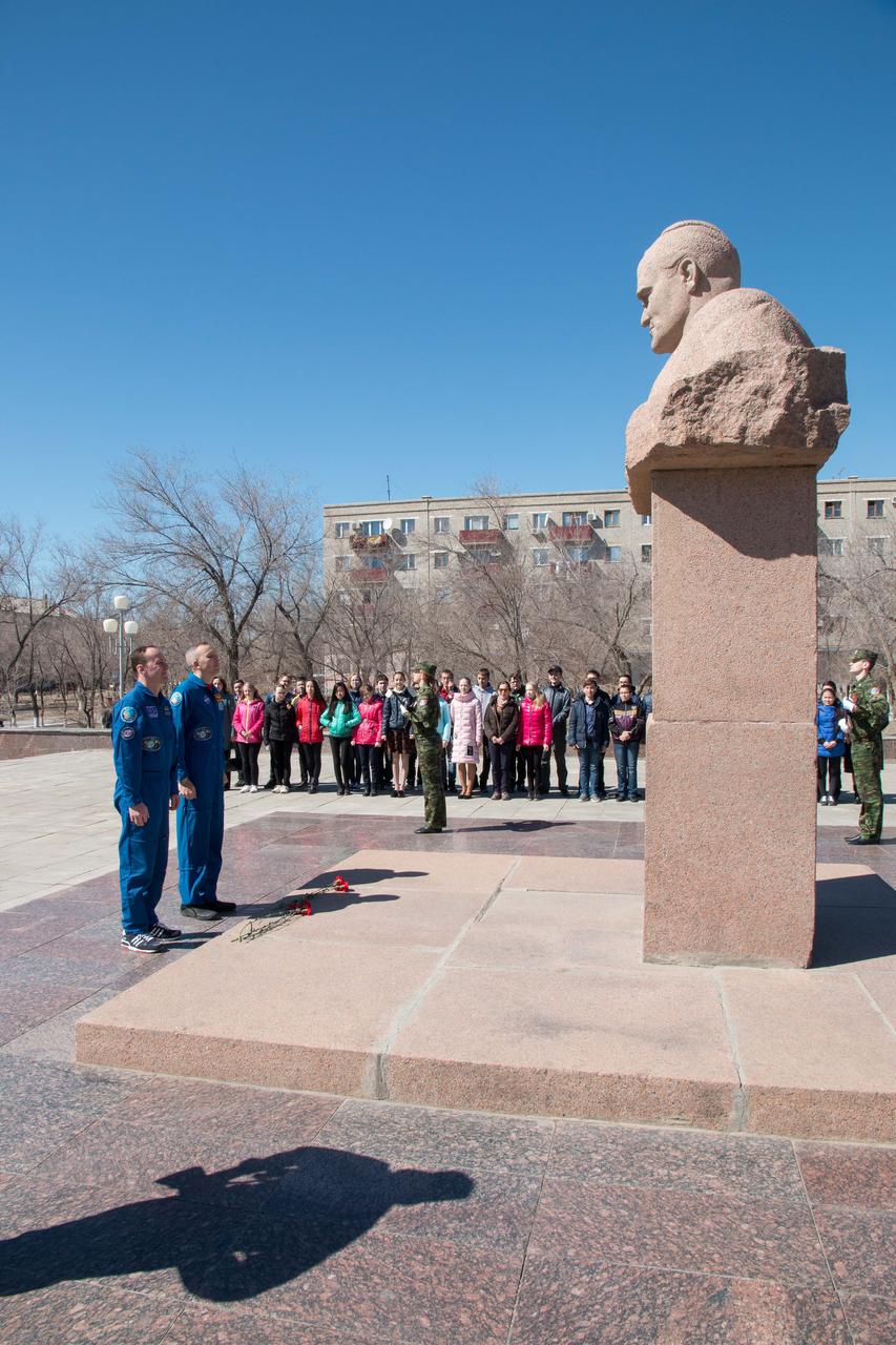 jsc2017e040345 (April 7, 2017) --- In Baikonur, Kazakhstan, Expedition 51 backup crewmembers Sergey Ryazanskiy of the Russian Federal Space Agency (Roscosmos, left) and Randy Bresnik of NASA pay tribute at the statue of Sergey Korolev, the iconic Russian space designer, during traditional pre-launch ceremonies April 7. They are serving as backups to Fyodor Yurchikhin of Roscosmos and Jack Fischer of NASA, who will launch April 20 on the Soyuz MS-04 spacecraft from the Baikonur Cosmodrome for a four and a half month mission on the International Space Station. NASA/Victor Zelentsov