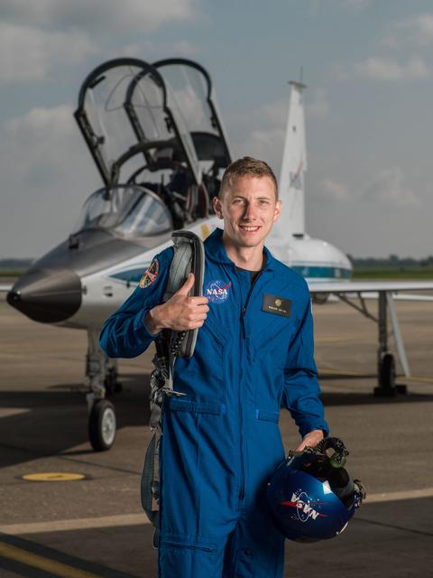 NASA image: NASA media portrait of new 2017 Astronaut Candidate