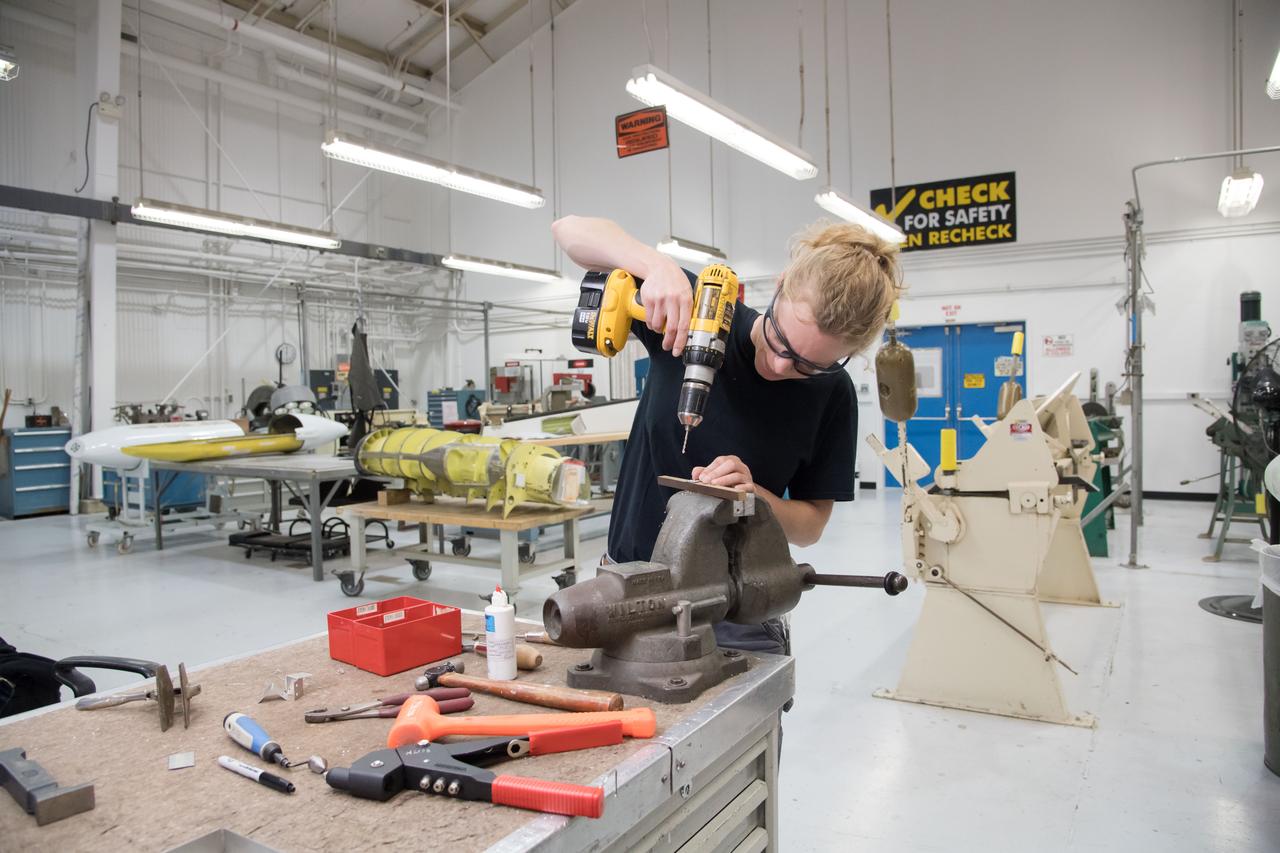 jsc2018e035282 (April 09, 2018) --- 2017 NASA astronaut candidate Zena Cardman during T-38 engine maintenance training at Ellington Field in Houston. Photo Credit: (NASA/Josh Valcarcel)
