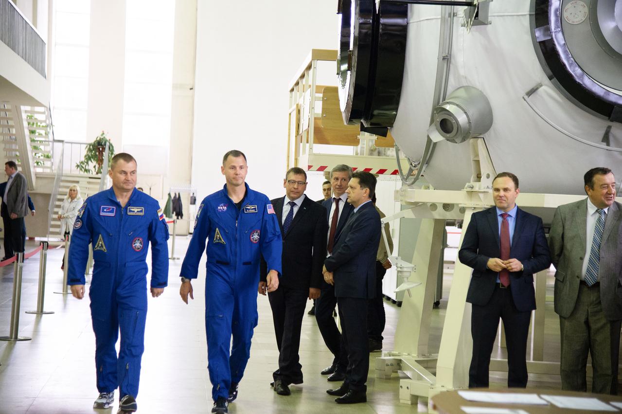 jsc2018e081047 (Sept. 12, 2018) --- At the Gagarin Cosmonaut Training Center in Star City, Russia, Expedition 57 crewmembers Alexey Ovchinin of Roscosmos (left) and Nick Hague of NASA (right) report for duty Sept. 13 for the first day of their Soyuz qualification exams. Ovchinin and Hague are scheduled to launch Oct. 11 from the Baikonur Cosmodrome in Kazakhstan on the Soyuz MS-10 spacecraft for a six month mission on the International Space Station...NASA/Sarah Volkman.