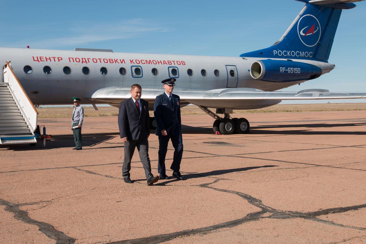 jsc2018e084338 -- Expedition 57 crewmembers Alexey Ovchinin of Roscosmos (left) and Nick Hague of NASA (right) arrive at their launch site in Baikonur, Kazakhstan Sept. 25 for final pre-launch training after a flight from their training base in Star City, Russia. Hague and Ovchinin will launch Oct. 11 from the Baikonur Cosmodrome in Kazakhstan on the Soyuz MS-10 spacecraft for a six-month mission on the International Space Station..NASA/Victor Zelentsov.