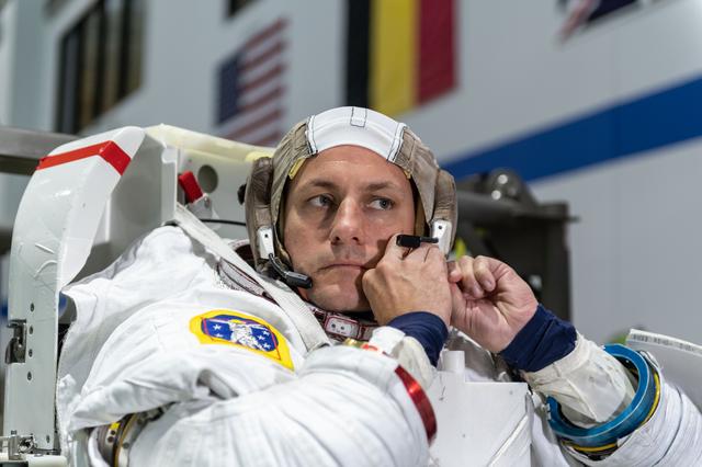 NASA image: Commercial Crew Program Astronaut Training - Josh Cassada 