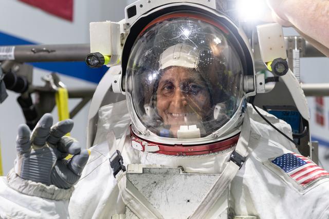 NASA image: Commercial Crew Program Astronaut Training - Suni Williams