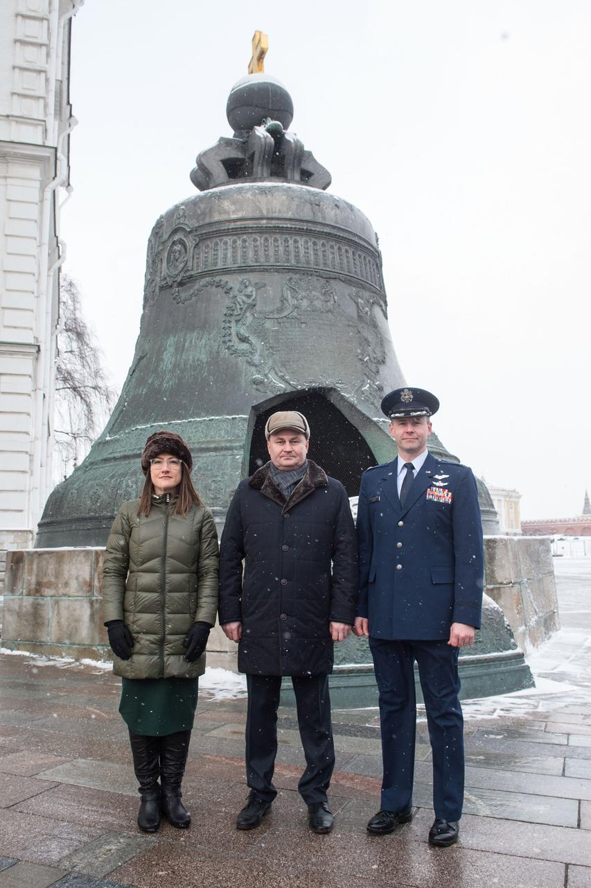 Inside the Kremlin in Moscow, Expedition 59 crewmembers Christina Koch of NASA (left), Alexey Ovchinin of Roscosmos (center) and Nick Hague of NASA (right) pose for pictures in front of the Tsar Bell on a wintry day Feb. 21 as part of their pre-launch activities. They will launch March 14, U.S. time, on the Soyuz MS-12 spacecraft from the Baikonur Cosmodrome in Kazakhstan for a six-and-a-half month mission on the International Space Station.  Andrey Shelepin/Gagarin Cosmonaut Training Center  