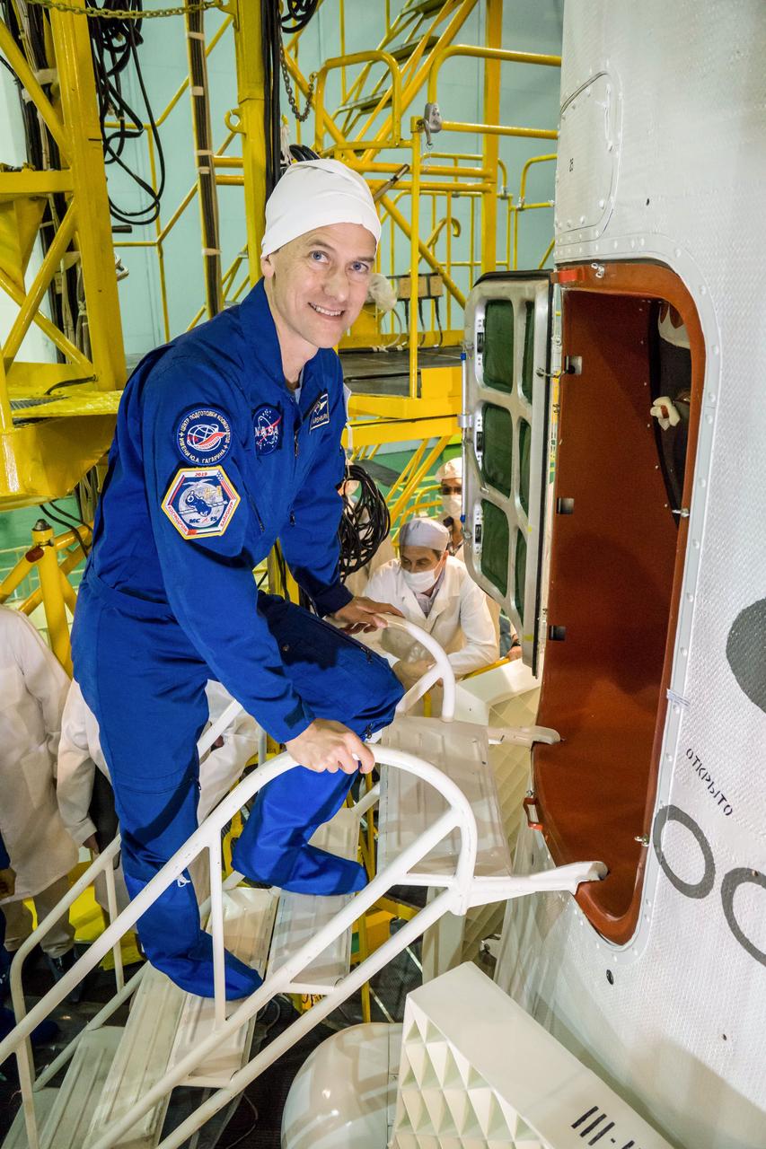 jsc2019e053735 - At the Baikonur Cosmodrome in Kazakhstan, backup Expedition 61 crewmember Tom Marshburn of NASA poses for pictures Sept. 20 as he prepares to inspect the Soyuz MS-15 spacecraft in a final fit check activity. Marshburn, backup spaceflight participant Sultan Al-Neyadi of the United Arab Emirates and backup Expedition 61 crewmember Sergey Ryzhikov of Roscosmos are the backups to the prime crew, Hazzaa Ali Almansoori of the United Arab Emirates, Oleg Skripochka of Roscosmos and Jessica Meir of NASA, who will launch Sept. 25 on the Soyuz MS-15 spacecraft for a mission on the International Space Station...NASA/Victor Zelentsov