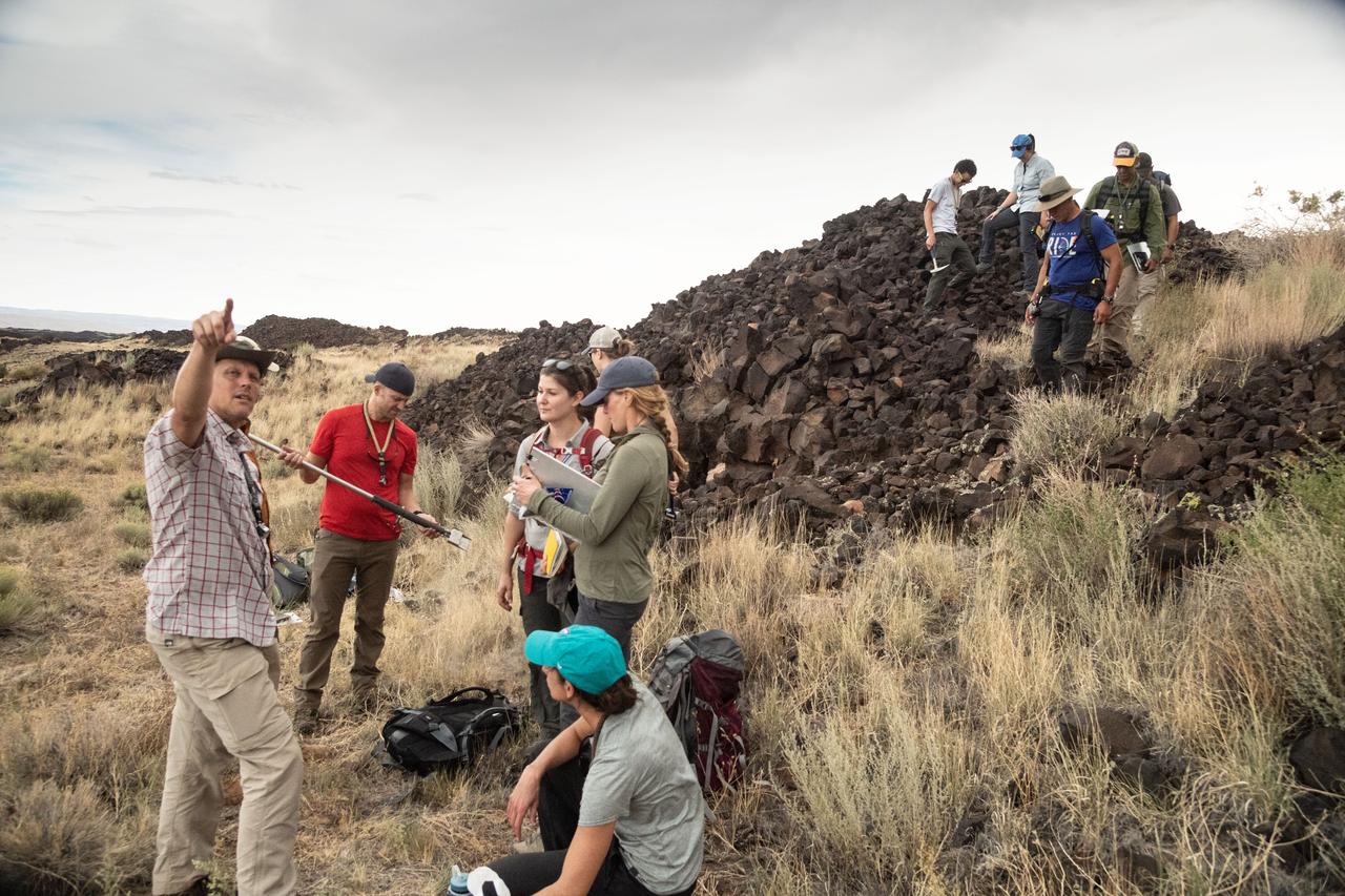 jsc2019e054977 (09-16-19) --- 2017 NASA astronaut candidates gather during geology training in Arizona. Photo Credit: (NASA/Bill Stafford)