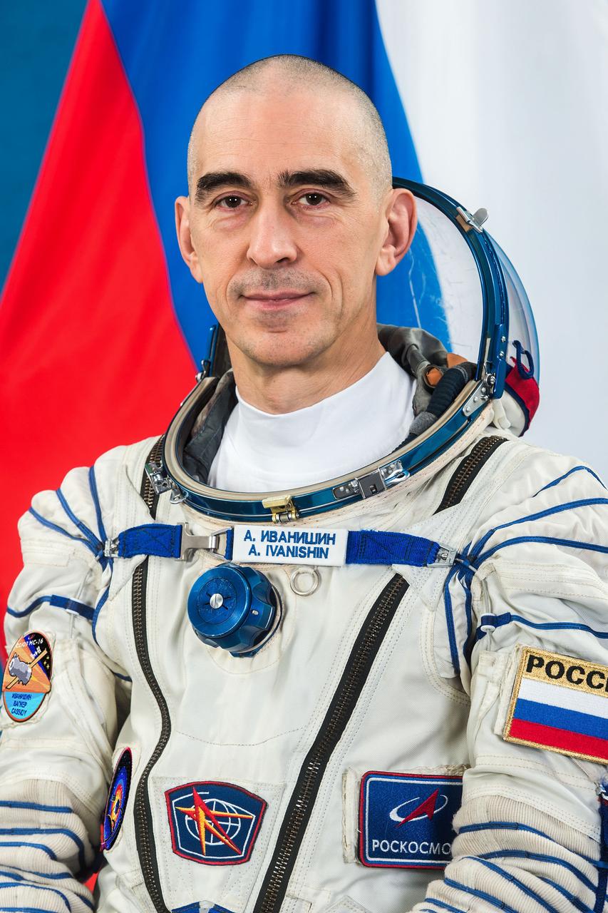 jsc2020e014993 (Nov. 12, 2019) --- Roscosmos cosmonaut and Expedition 63 Flight Engineer and Soyuz Commander Anatoly Ivanishin.
