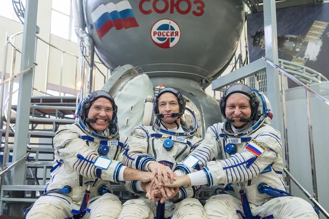 jsc2020e016218 - At the Gagarin Cosmonaut Training Center in Star City, Russia, Expedition 63 backup crewmembers Steve Bowen of NASA (left) and Sergey Ryzhikov (center) and Andrei Babkin of Roscosmos (right) pose for pictures March during Soyuz qualification exams March 11. They are the backups to Chris Cassidy of NASA and Anatoly Ivanishin and Ivan Vagner of Roscosmos, who are scheduled to launch April 9 in the Soyuz MS-16 spacecraft from the Baikonur Cosmodrome in Kazakhstan for a six-and-a-half month mission on the International Space Station...Andrey Shelepin/Gagarin Cosmonaut Training Center.