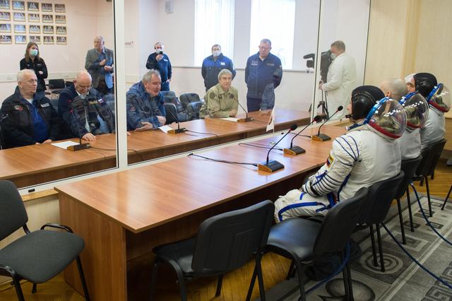 NASA image: Expedition 63 Preflight