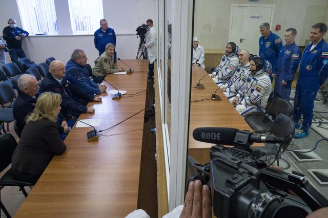 NASA image: Expedition 63 Preflight