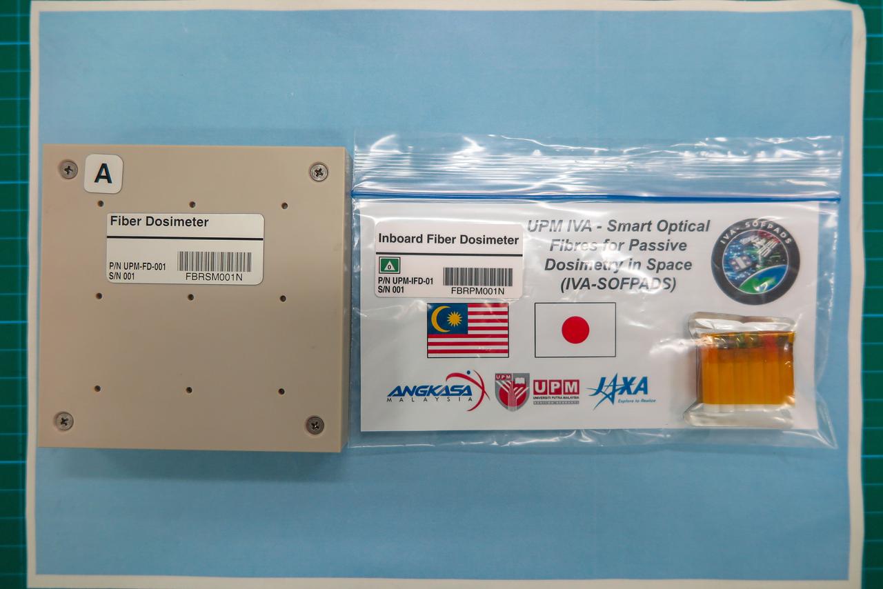 jsc2020e040980 (11/2/2018) --- Image of EVA-SOFPADS (Left) and IVA-SOFPADS (Right) taken at JAXA during samples handover. The objective of the Smart Optical Fibers for Passive Dosimetry in Space (SOFPADS), or Fiber Dosimeter, investigation is to evaluate the use of fabricated optical fibers as space radiation passive dosimeters to monitor the radiation environment inside and outside of the International Space Station (ISS). Image Credit: JAXA