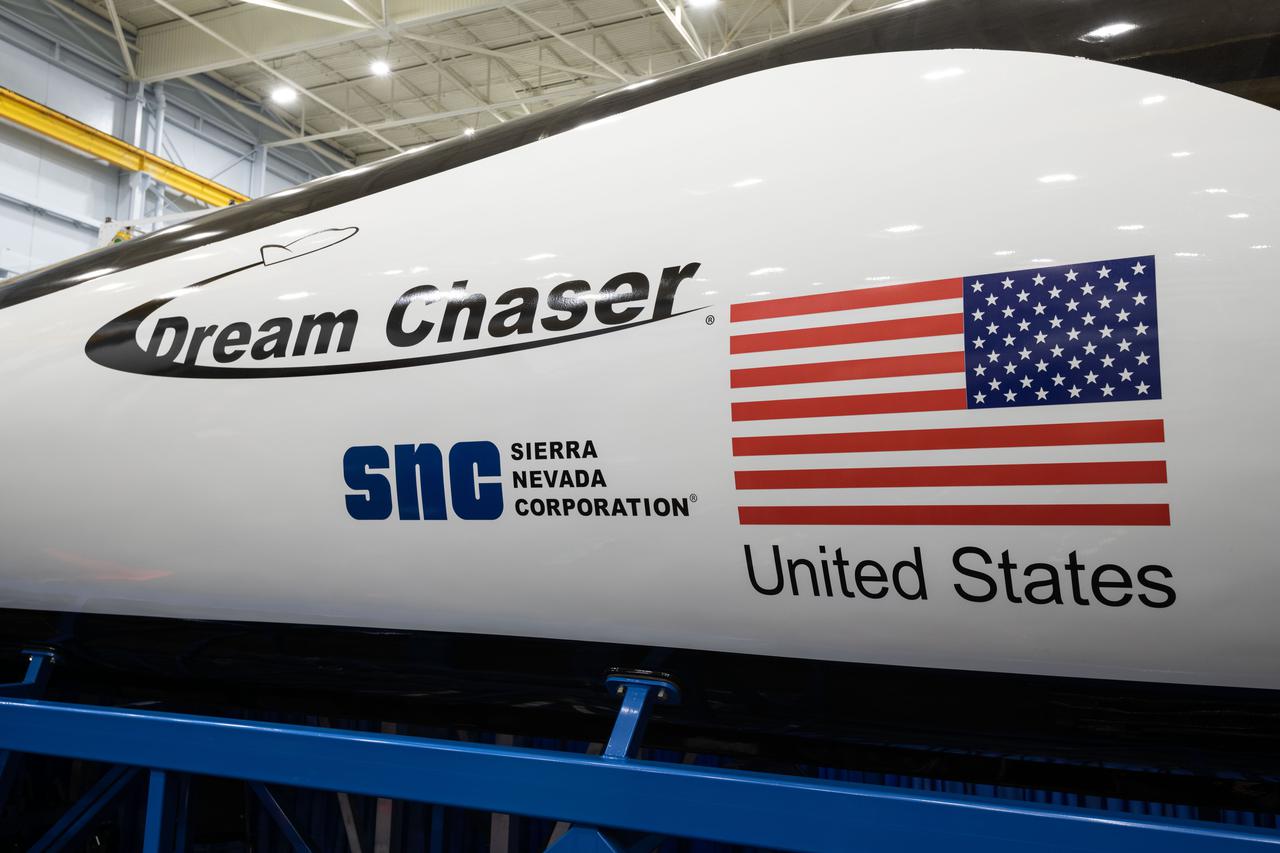 jsc2021e004388 (Jan. 21, 2021) --- External view of the Sierra Nevada Dream Chaser mockup located in Building 9N, Space Vehicle Mockup Facility (SVMF) at the NASA Johnson Space Center.