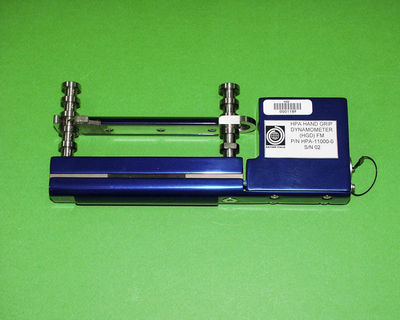 jsc2021e009414 (8/12/20020 --- A preflight view of theHand Posture Analyzer (HPA) Hand Grip Dynamometer (HGD). The Hand Posture Analyzer (HPA) facility helps to examine the way hand and arm muscles are used differently aboard the International Space Station (ISS). Image courtesy of the Italian Space Agency (ASI).