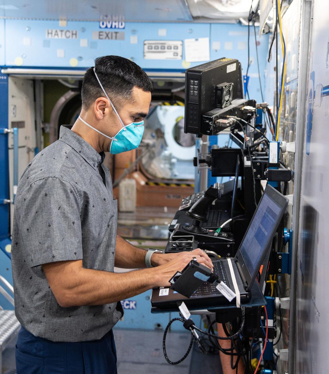 jsc2021e009998 (March 4, 2021) --- NASA astronaut and SpaceX Crew-3 Commander Raja Chari is pictured during a training session at the Space Vehicle Mockup Facility at NASA's Johnson Space Center in Houston, Texas.