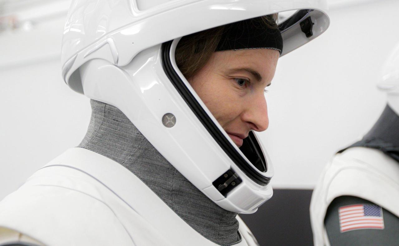 jsc2021e038359 (Aug. 25, 2021) --- NASA astronaut and SpaceX Crew-3 Mission Specialist Kayla Barron is pictured during preflight training at SpaceX headquarters in Hawthorne, California. Credit: SpaceX