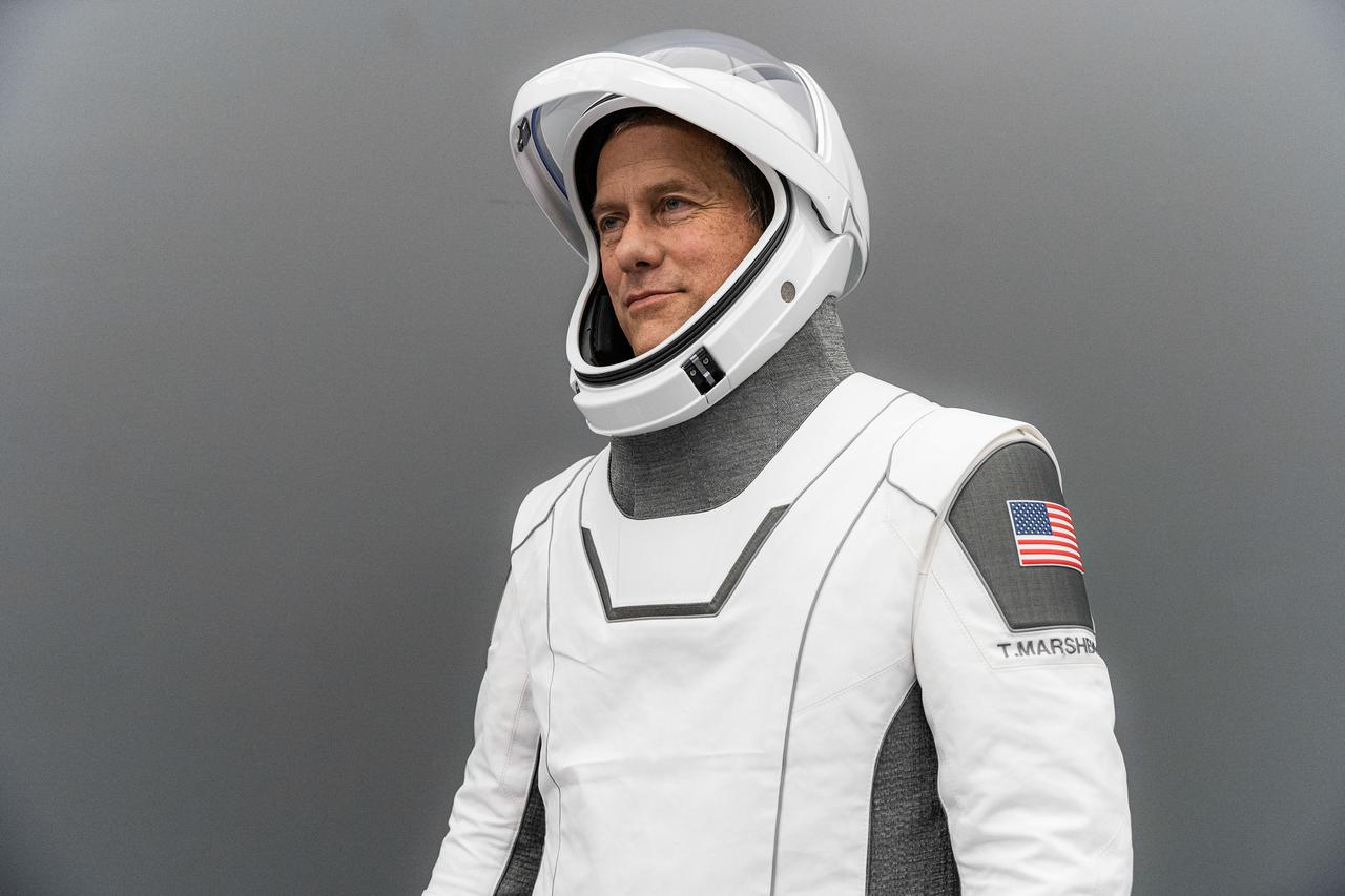 jsc2021e042602 (Aug. 16, 2021) --- NASA astronaut and SpaceX Crew-3 Pilot Thomas Marshburn is pictured in his spacesuit during a training session at SpaceX headquarters in Hawthorns, California. Credit: SpaceX