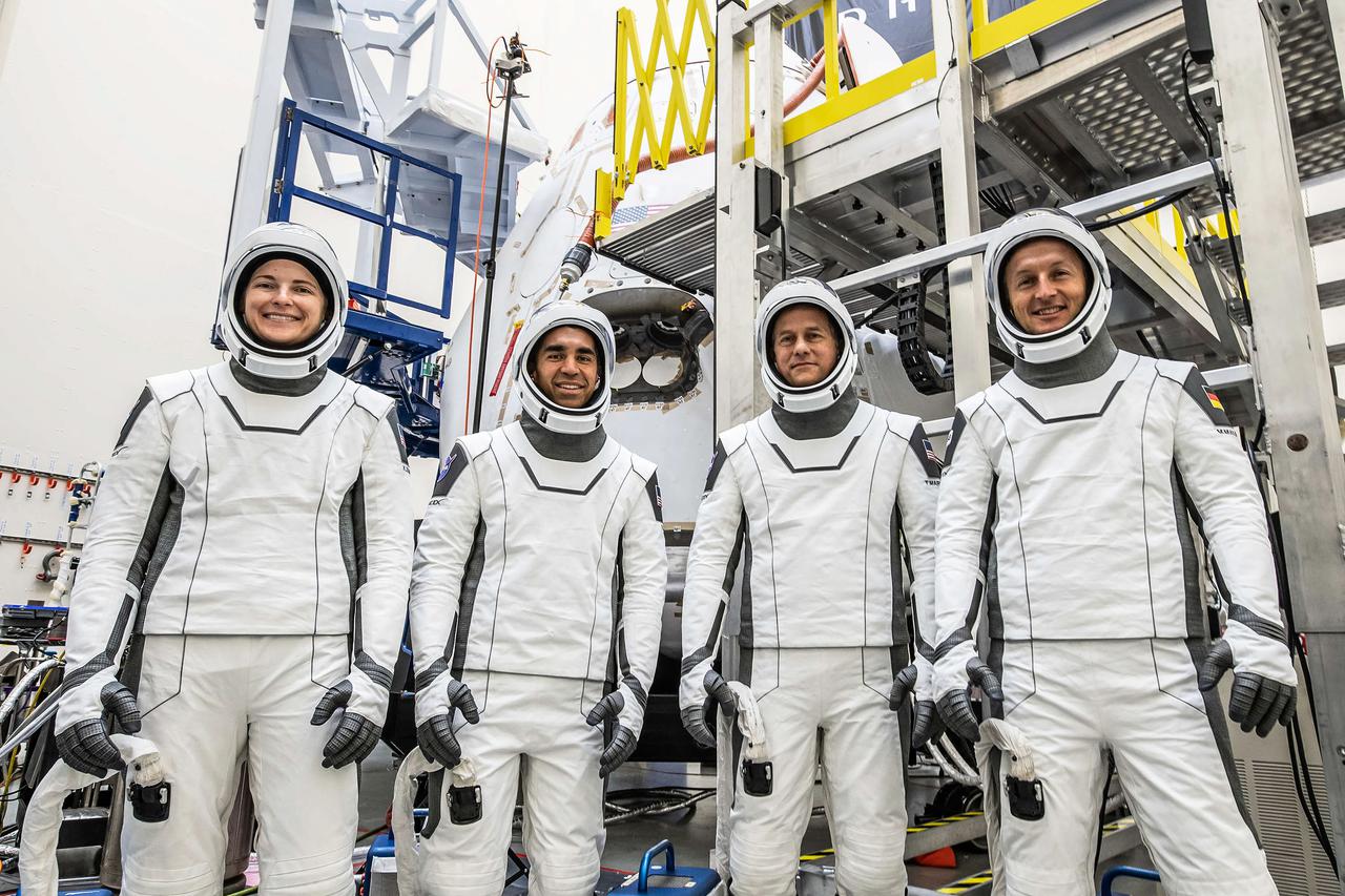 jsc2021e046403 (Oct. 9, 2021) --- The astronauts of SpaceX Crew-3 pose for a portrait in their suits during a training session. From left are, NASA astronauts Kayla Barron, Raja Chari and Thomas Marshburn, and ESA (European Space Agency) astronaut Matthias Maurer. Chari is Commander, Marshburn is the Pilot, and Barron and Maurer are both Mission Specialists. Credit: SpaceX