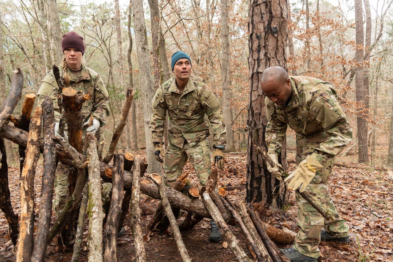 Work Request Description: Photographic coverage of ASCAN 2021 Class Wilderness Survival Training at Ft. Rucker, Alabama