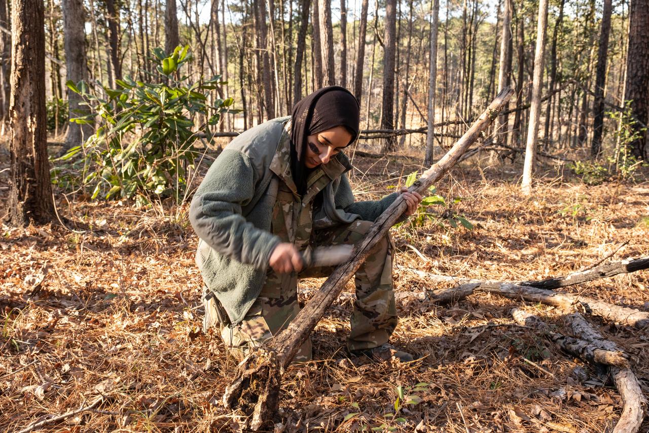 Work Request Description: Photographic coverage of ASCAN 2021 Class Wilderness Survival Training at Ft. Rucker, Alabama