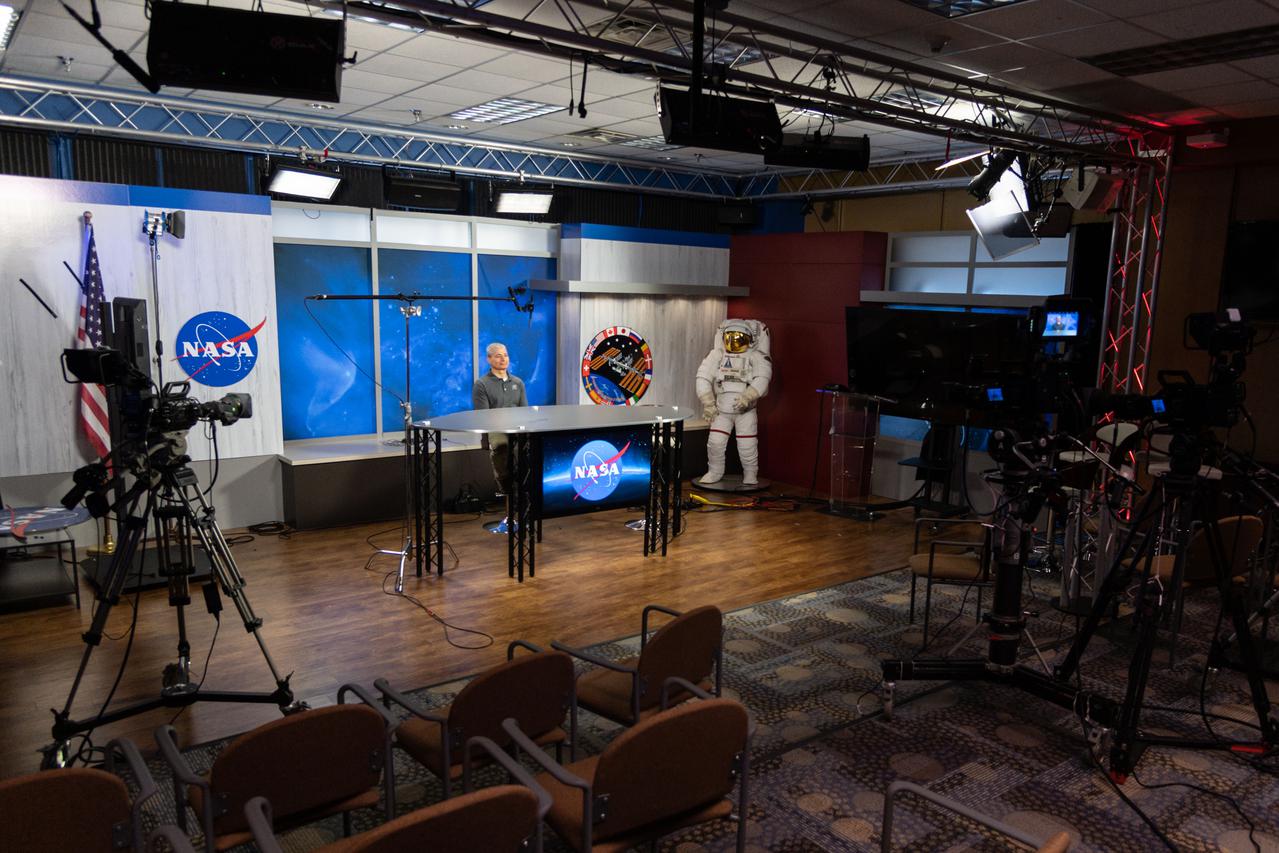jsc2022e021200 (March 5, 2022) --- NASA astronaut Mark Vande Hei talks to media and answers social media questions at NASA's Johnson Space Center less than a week after returning to Earth and completing a 355-day mission aboard the International Space Station.