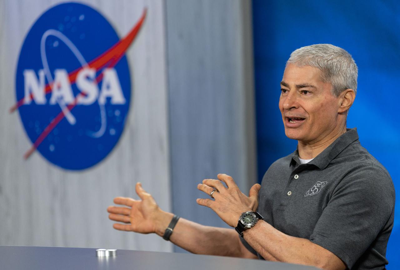 jsc2022e021202 (March 5, 2022) --- NASA astronaut Mark Vande Hei talks to media and answers social media questions at NASA's Johnson Space Center less than a week after returning to Earth and completing a 355-day mission aboard the International Space Station.