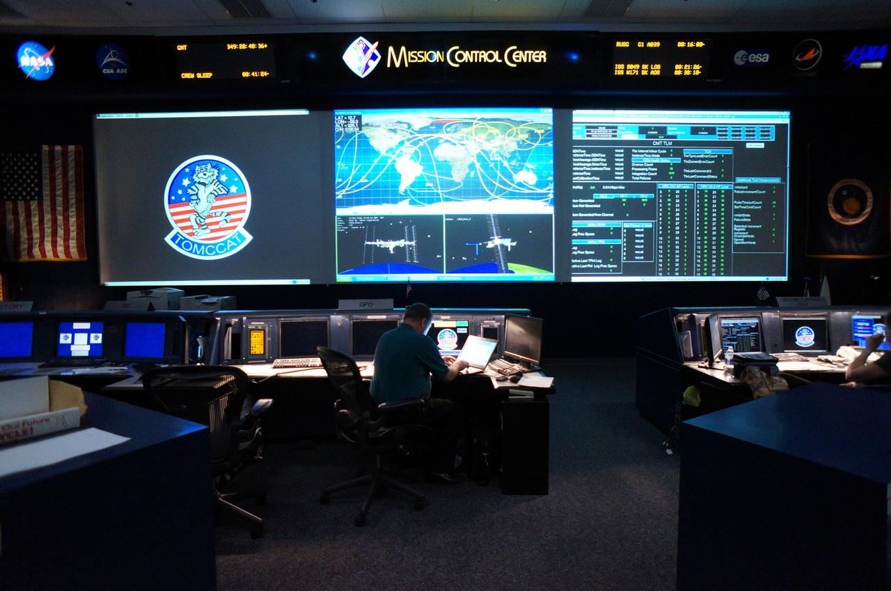 Orion teams complete a connectivity test in preparation for Exploration Flight Test-1 (EFT-1) in the Mission Control Center at Johnson Space Center in Houston on Jan. 30, 2011. Part of Batch image transfer from Flickr.