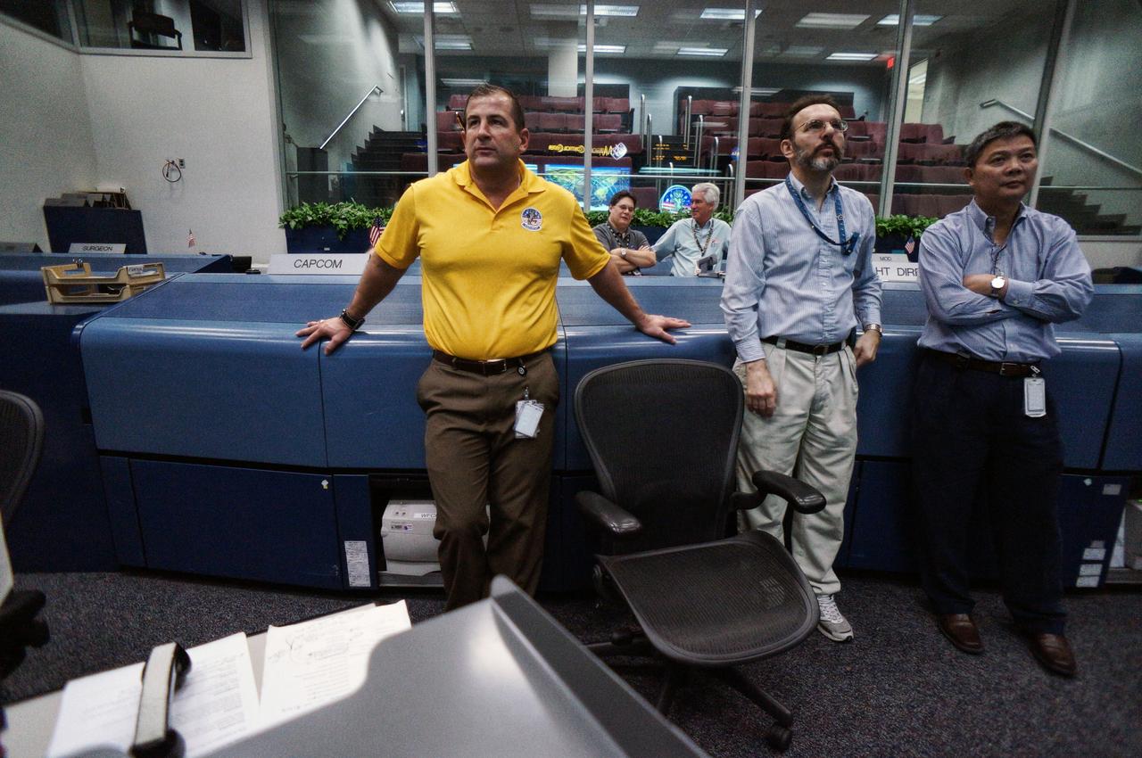 Orion teams complete a connectivity test in preparation for Exploration Flight Test-1 (EFT-1) in the Mission Control Center at Johnson Space Center in Houston on Jan. 30, 2011. Part of Batch image transfer from Flickr.