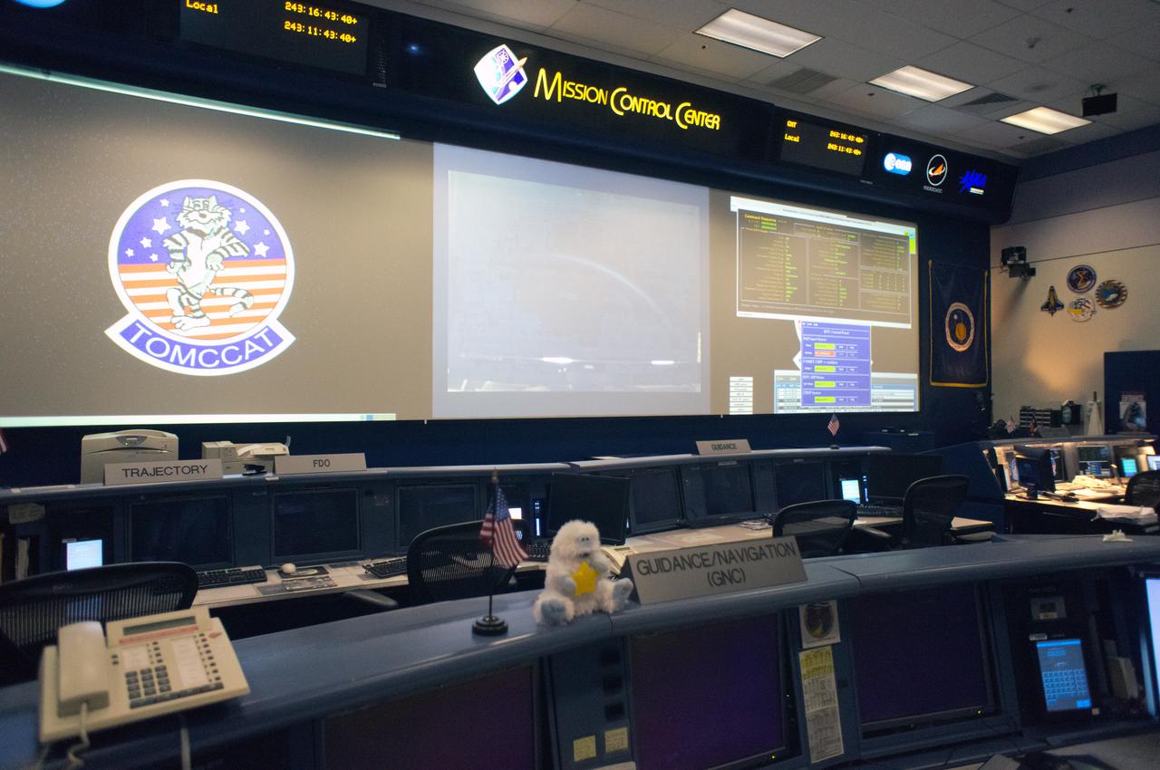 The Orion avionics team participates in a successful End to End 02 test between Mission Control Center (MCC) Houston and the Communications and Tracking Integrated Lab in Denver on Oct. 16, 2011. The team successfully flowed telemetry over RF link to the MCC, sent the first encrypted command from MCC to Orion, demonstrated full end to end video link capability, and downlinked test video file in a file transfer. Part of Batch image transfer from Flickr. 