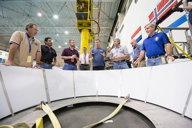 NASA image: Recovery Testing at the Neutral Buoyancy Lab