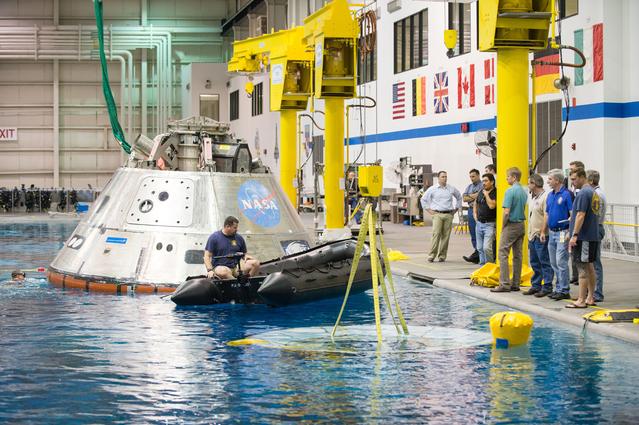 NASA image: Recovery Testing at the Neutral Buoyancy Lab
