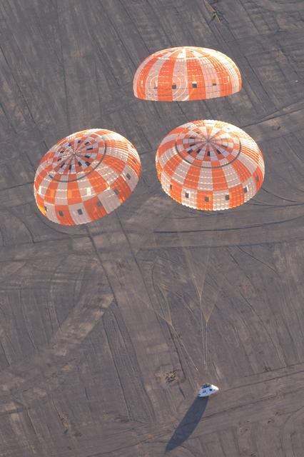 NASA image: CPAS PTV Drop 12-20-12