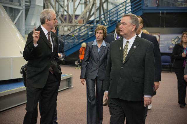 NASA image: Texas Congressmen visit Orion