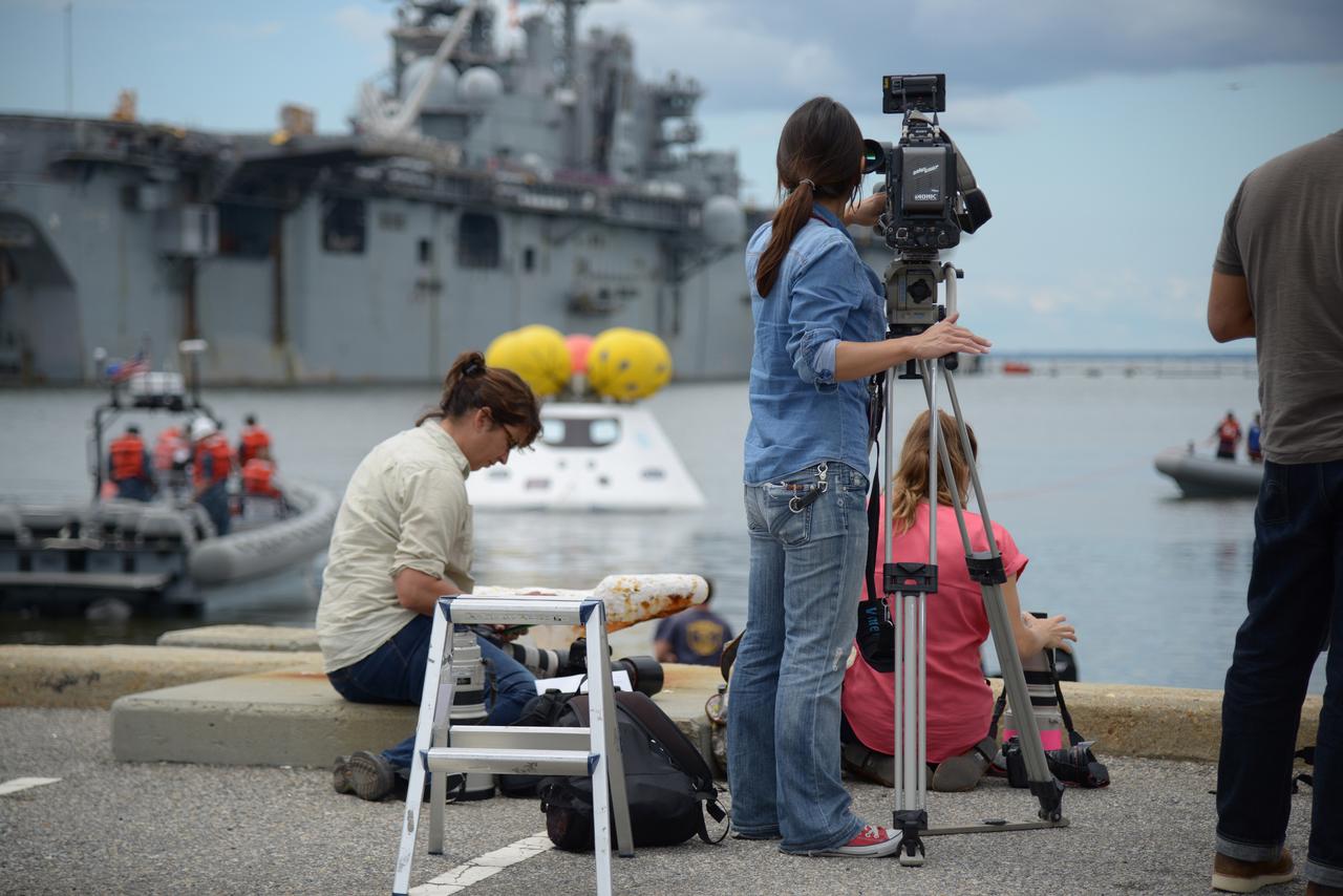 Media and NASA Social participants view Orion recovery operations and tour the USS Arlington at the Norfolk Naval base in Virginia on Aug. 15, 2013. Part of Batch image transfer from Flickr.
