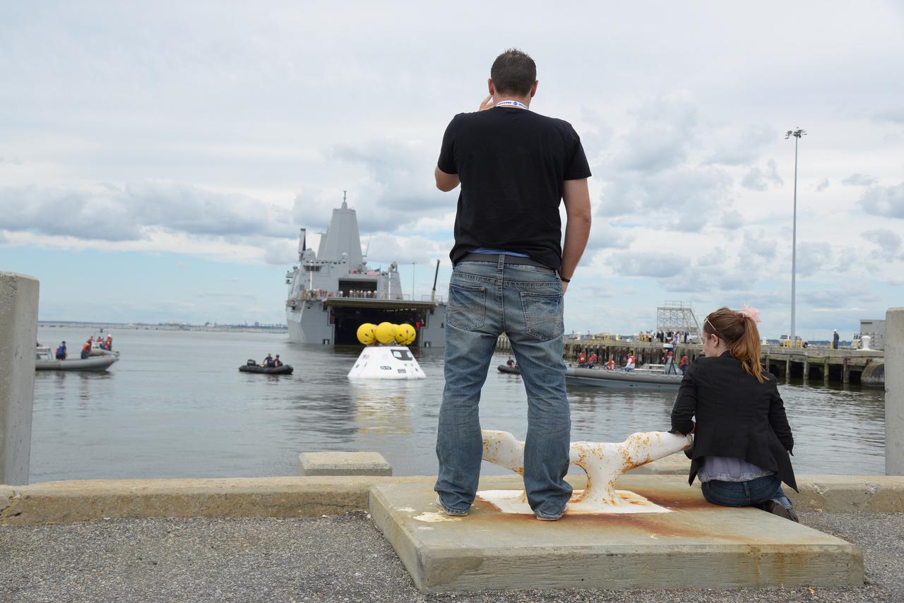 Media and NASA Social participants view Orion recovery operations and tour the USS Arlington at the Norfolk Naval base in Virginia on Aug. 15, 2013. Part of Batch image transfer from Flickr.