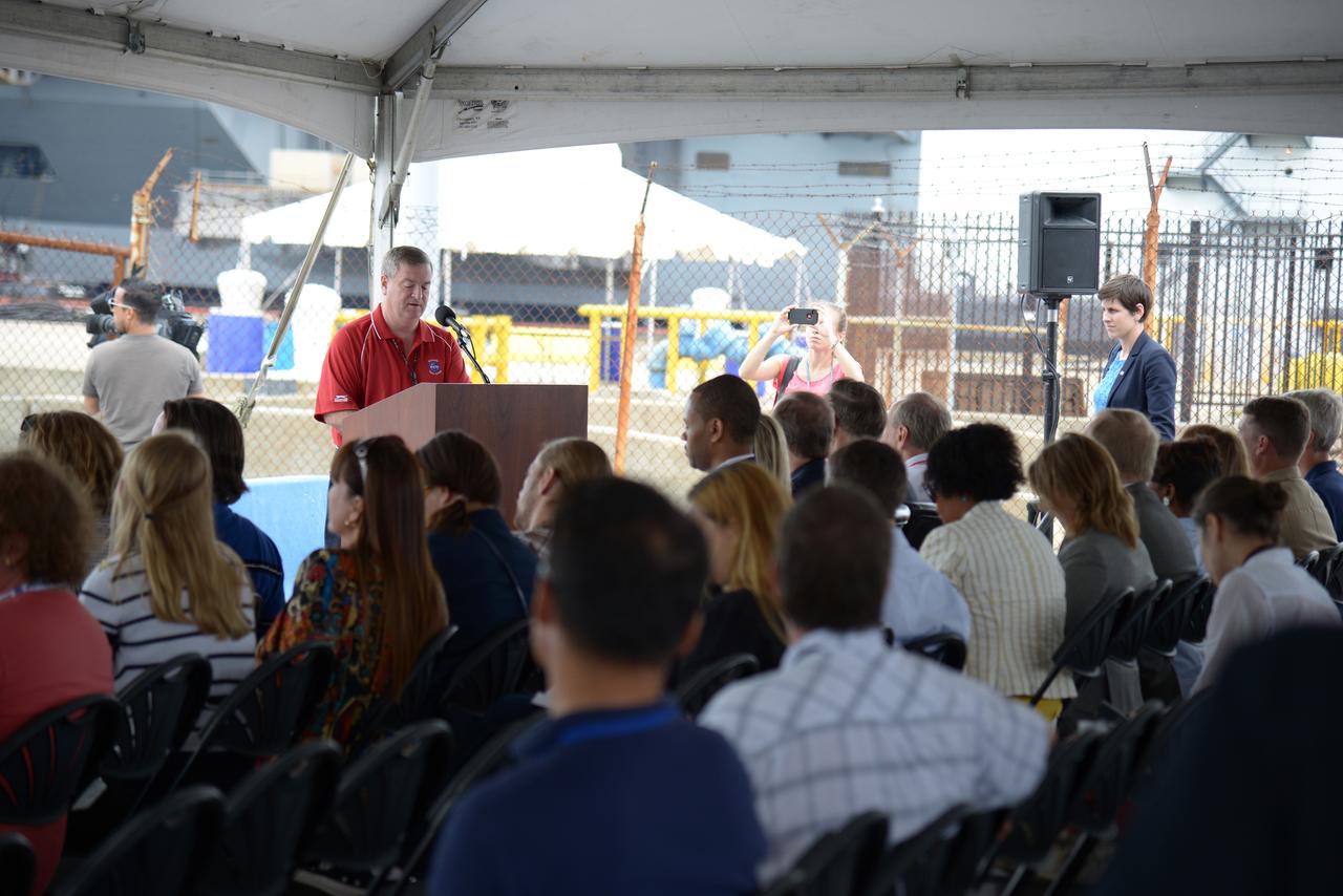 Media and NASA Social participants view Orion recovery operations and tour the USS Arlington at the Norfolk Naval base in Virginia on Aug. 15, 2013. Part of Batch image transfer from Flickr.
