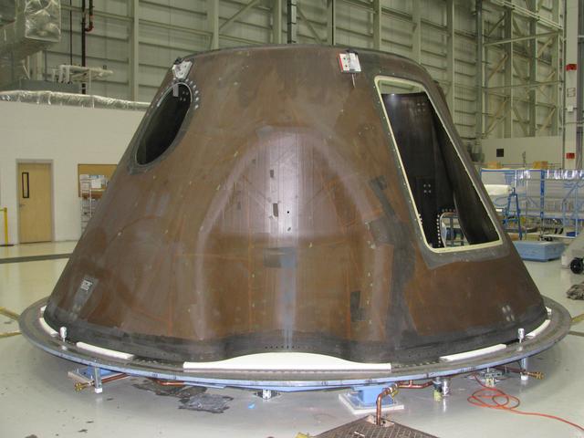 NASA image: Delta IV Heavy Assembly