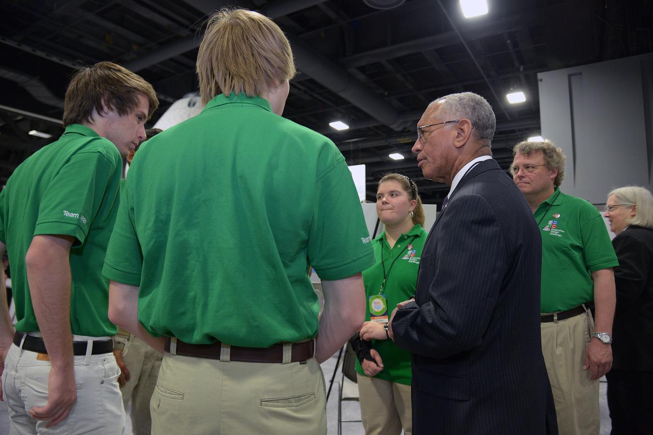 The winner of the high school portion of the Exploration Design Challenge is announced at the USA Science and Engineering Festival in Washington on April 25, 2014. NASA Director Charles Bolden speaks to students. Part of Batch image transfer from Flickr.