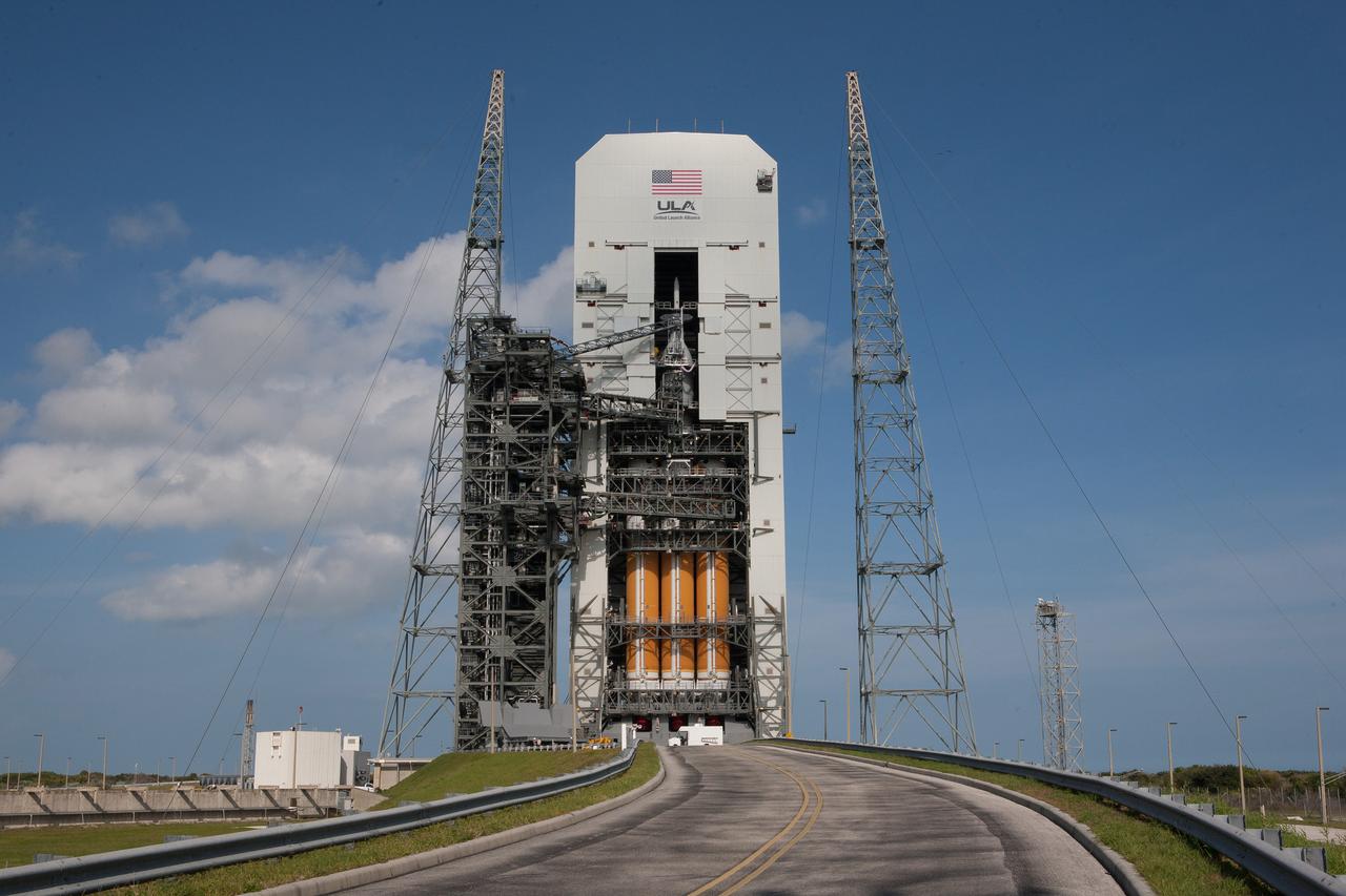 Exploration Flight Test-1 (EFT-1) Orion stacked on the Delta IV Heavy launch vehicle at United Launch Alliance Launch Complex 37B at Kennedy Space Center in Florida on Nov. 24, 2014. Part of Batch image transfer from Flickr.