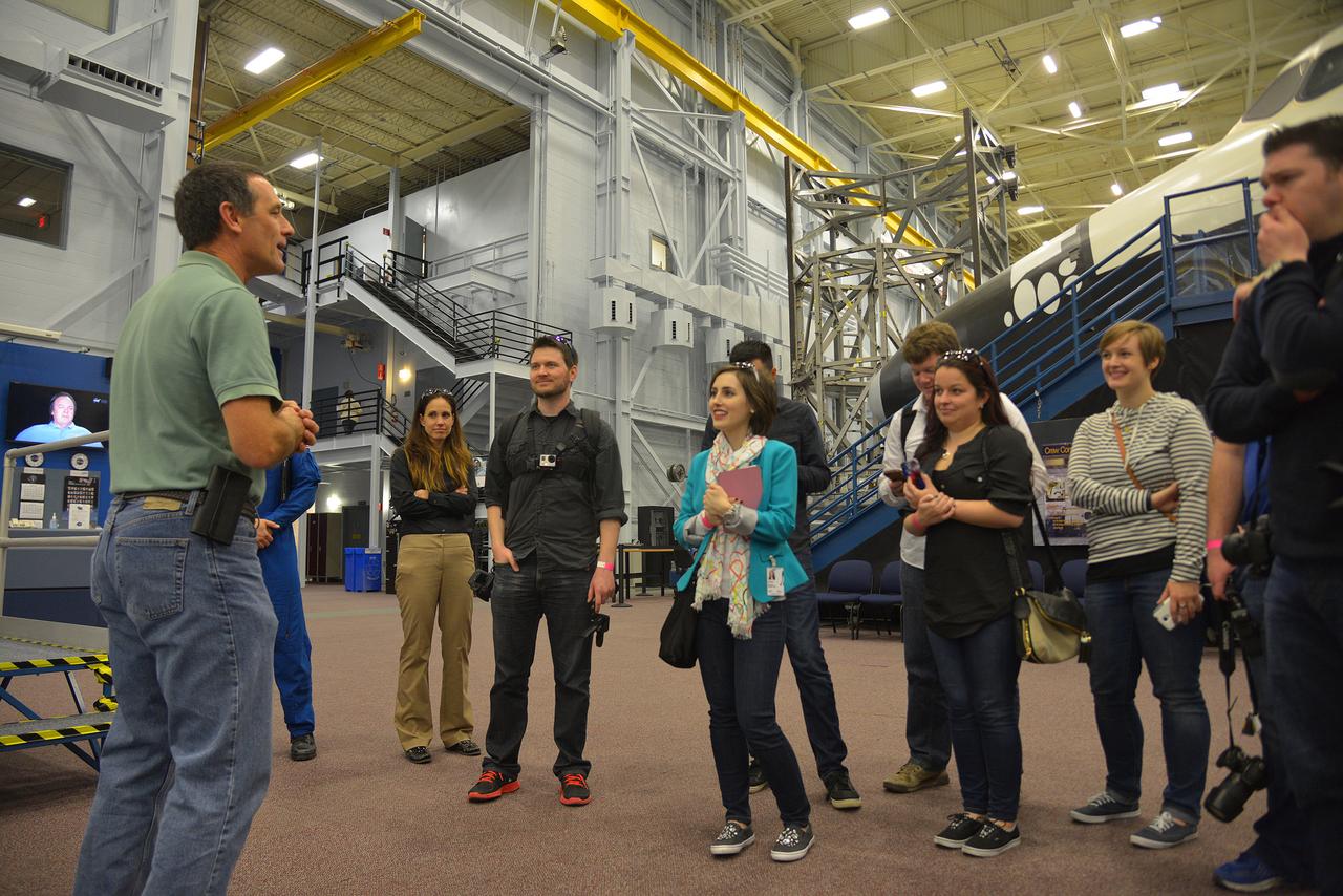#Tweeunion social media participants talk with Orion engineer Stu McClung and astronaut Doug Wheelock about Orion's first flight in the Space Vehicle Mockup Facility in Building 9 of Johnson Space Center in Houston on Jan. 30, 2015. Part of Batch image transfer from Flickr.