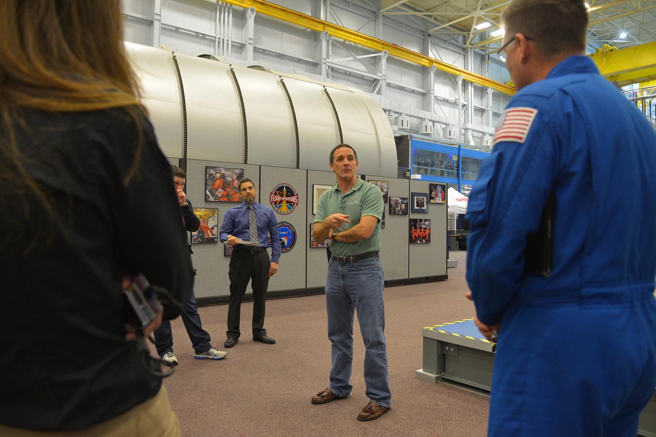 #Tweeunion social media participants talk with Orion engineer Stu McClung and astronaut Doug Wheelock about Orion's first flight in the Space Vehicle Mockup Facility in Building 9 of Johnson Space Center in Houston on Jan. 30, 2015. Part of Batch image transfer from Flickr.