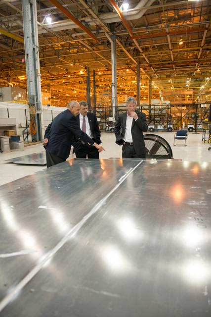 NASA image: Mark Kirasich visit